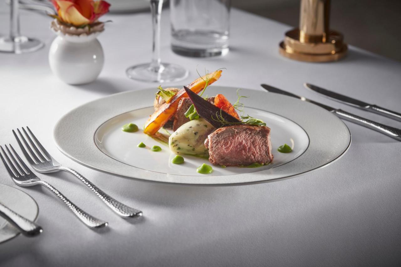 Bathen House Boutique Hotel Luaran gambar A dinner plate